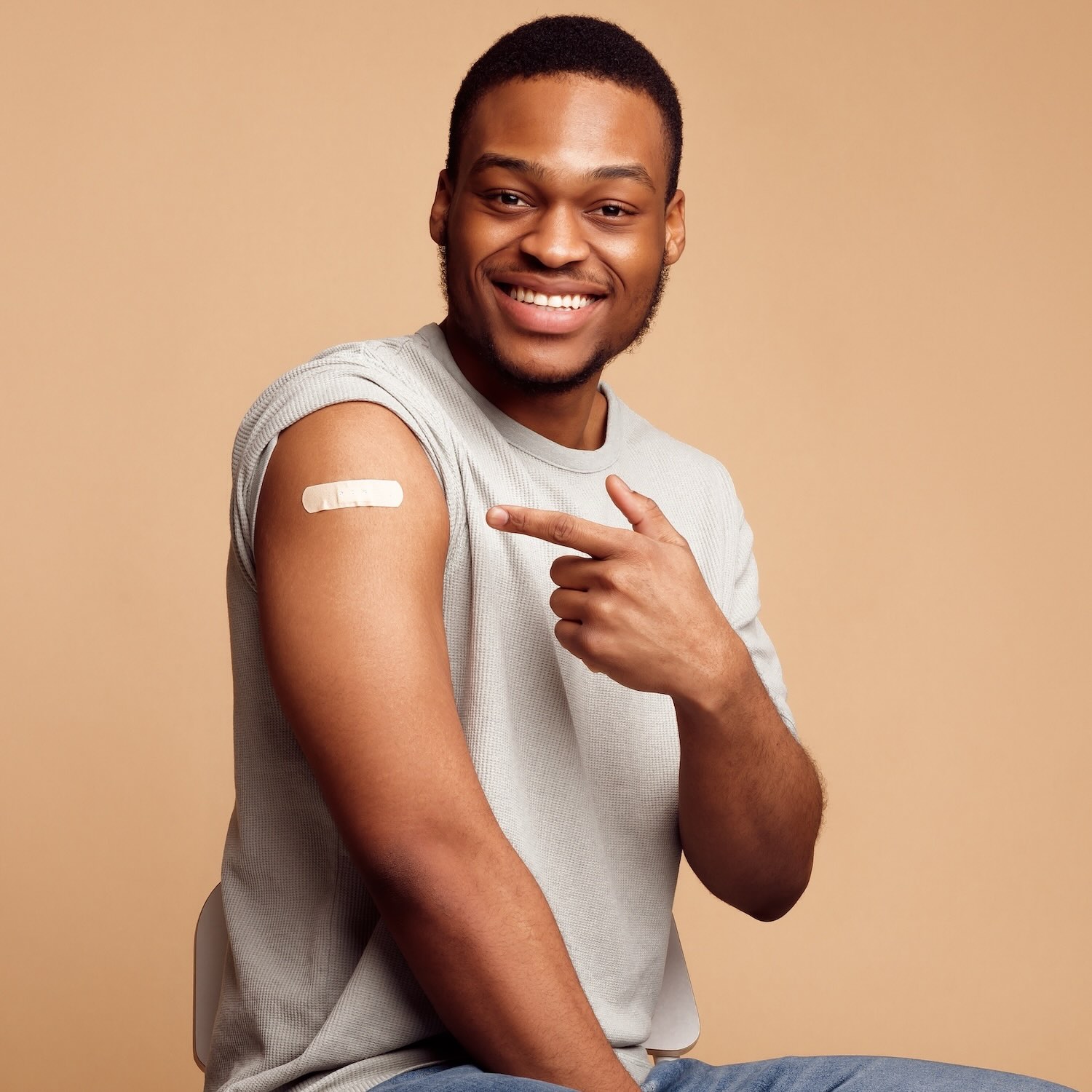 Vaccination n Vaccinations contre la grippe et covid, Pharmacie Piron, Monnaie